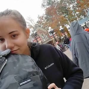 Meet your Posher, Jessy